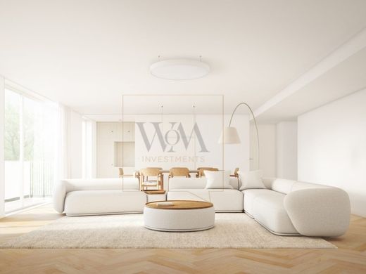 Apartment in Alcântara, Almada