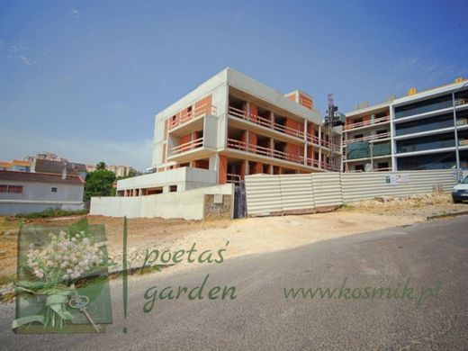 Loures, Distrito de Lisboaのアパートメント