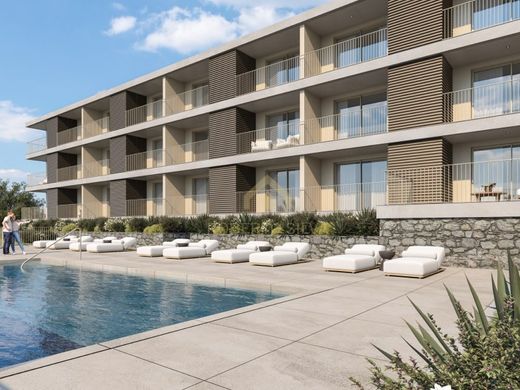 Apartment / Etagenwohnung in Funchal, Madeira