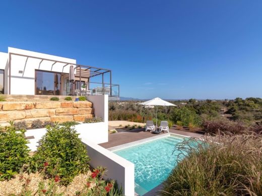 Semidetached House in Lagoa, Distrito de Faro