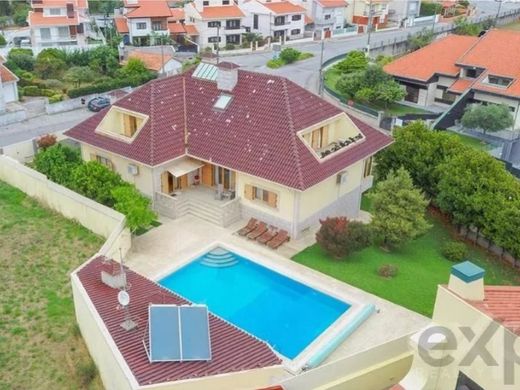 호화 저택 / 빌라노바드가이아
, Vila Nova de Gaia