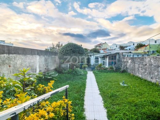 Luxury home in Matosinhos, Distrito do Porto