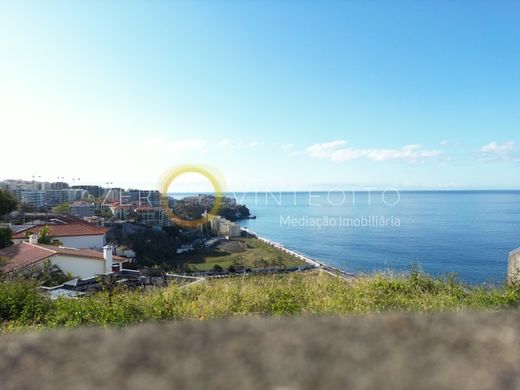 Grond in Funchal, Madeira