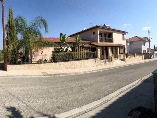 Rural or Farmhouse in Episkopí, Limassol District