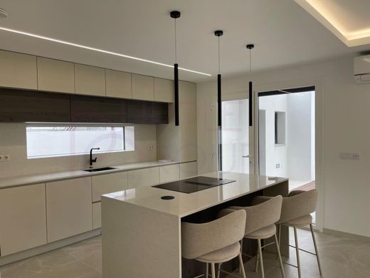 Casa en Aroeira, Almada