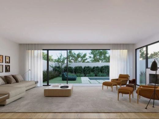 Casa di lusso a Almada, Distrito de Setúbal