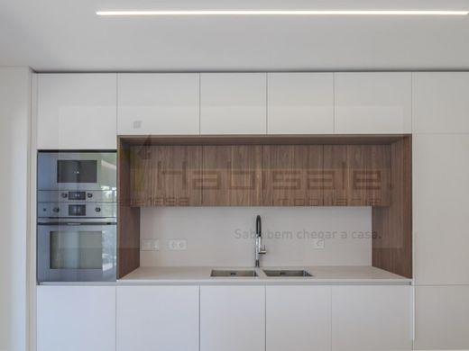 ﺷﻘﺔ ﻓﻲ Almada, Distrito de Setúbal