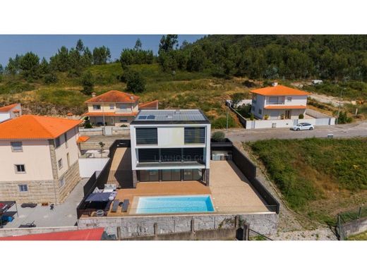 Luxury home in Póvoa de Lanhoso, Distrito de Braga