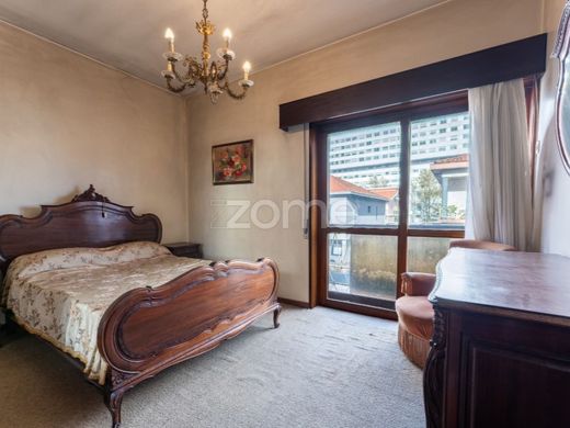 Элитный дом, Вила-Нова-де-Гайя, Vila Nova de Gaia