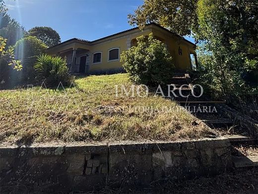 Müstakil ev Lousada, Distrito do Porto