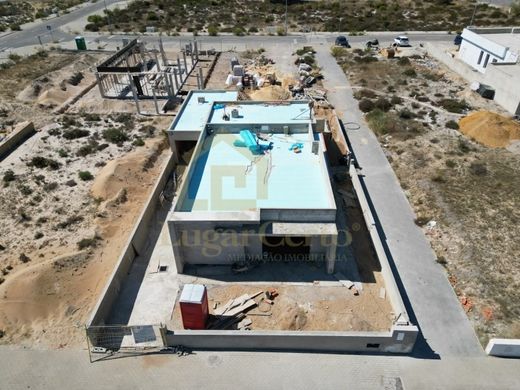 ‏בית חד-משפחתי ב  Setúbal, Distrito de Setúbal