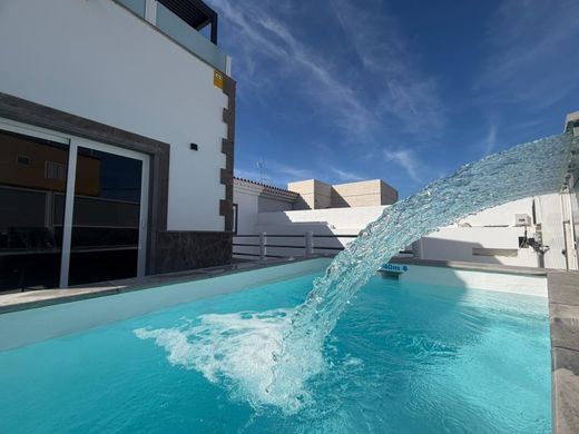 Casa de lujo en San Bartolomé de Tirajana, Las Palmas