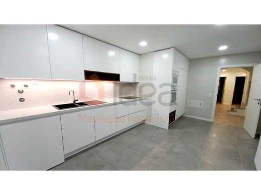 Piso / Apartamento en Montijo, Setúbal