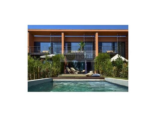 호화 저택 / Tróia, Grândola