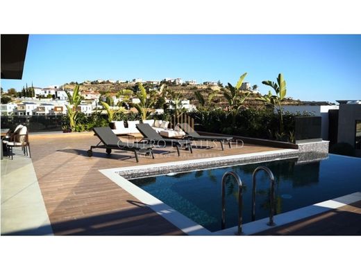Villa for rent in Ágios Athanásios