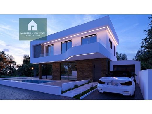 Casa di lusso a Almada, Distrito de Setúbal