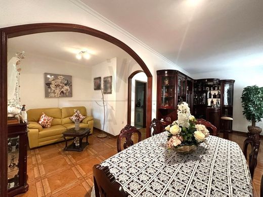 Semidetached House in Vila do Conde, Distrito do Porto