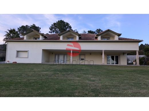 Vrijstaand huis in Viseu, Distrito de Viseu