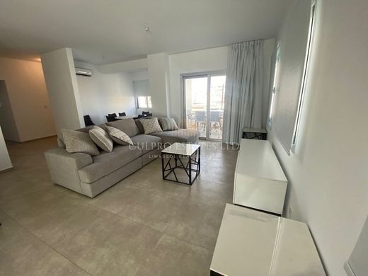 Apartament w Páno Polemídia, Limassol District