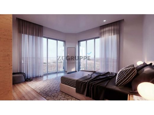 Apartment / Etagenwohnung in Porto, Distrito do Porto