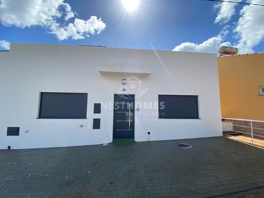 다세대 빌라 / São Brás de Alportel, Distrito de Faro