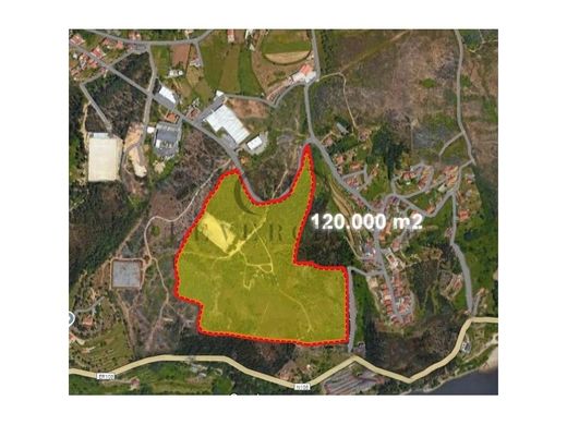 أرض ﻓﻲ Gondomar, Distrito do Porto