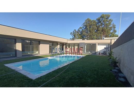 Casa di lusso a Vila Verde, Distrito de Braga