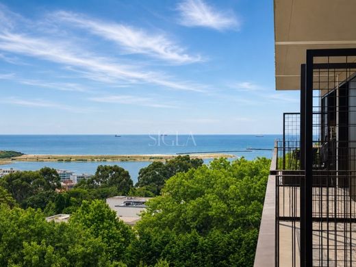 Apartment in Vila Nova de Gaia, Distrito do Porto