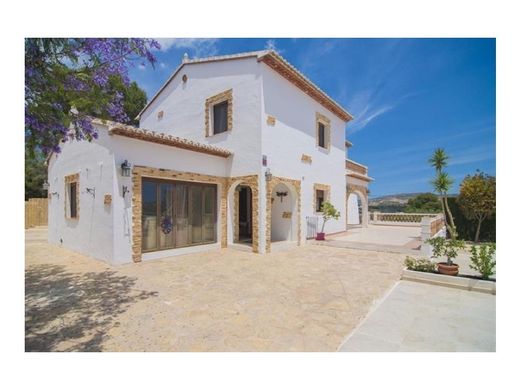 Villa in Teulada, Alicante
