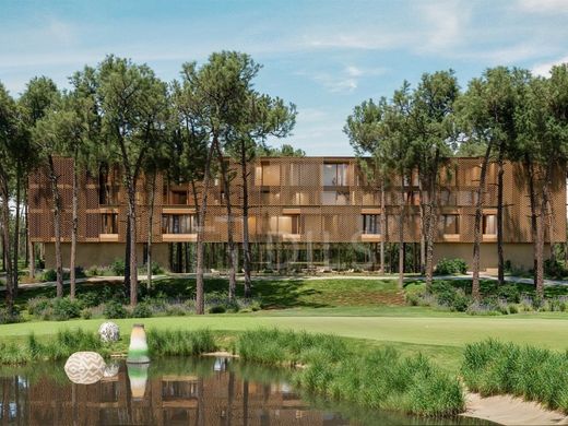 Appartamento a Aroeira, Almada