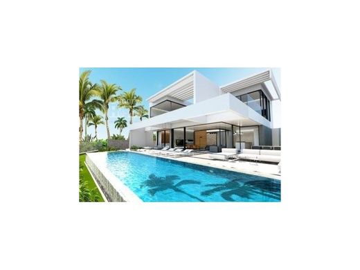 Villa in Adeje, Province of Santa Cruz de Tenerife
