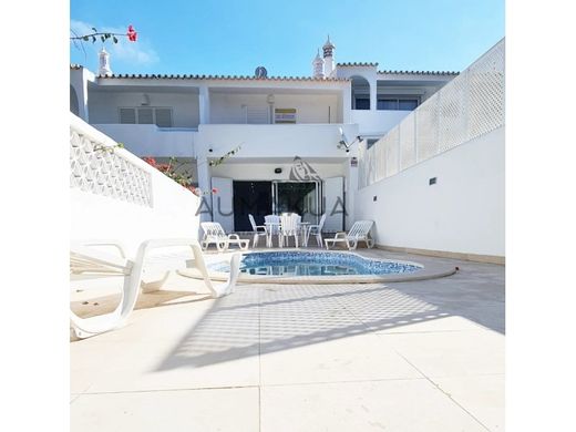 Semidetached House in Loulé, Distrito de Faro