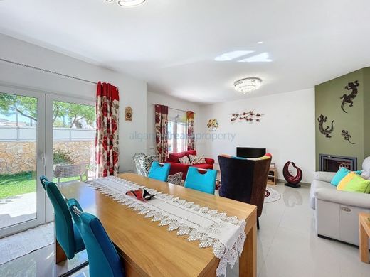 Semidetached House in Albufeira, Albufeira Municipality