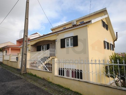 Luxury home in Oeiras, Lisbon