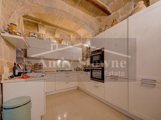 Lüks ev Siġġiewi, Is-Siġġiewi