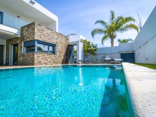 منزل ﻓﻲ Seixal, Distrito de Setúbal