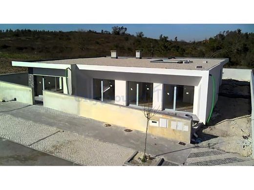 Luxury home in Leiria, Distrito de Leiria