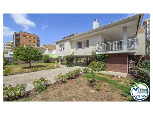 Luksusowy dom w Roses, Província de Girona