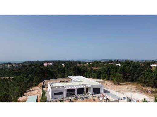 Luxus-Haus in Azambuja, Lissabon