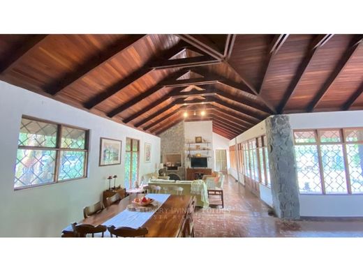 Villa en Alajuela, Cantón de Alajuela