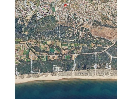 Terreno a Charneca de Caparica, Almada