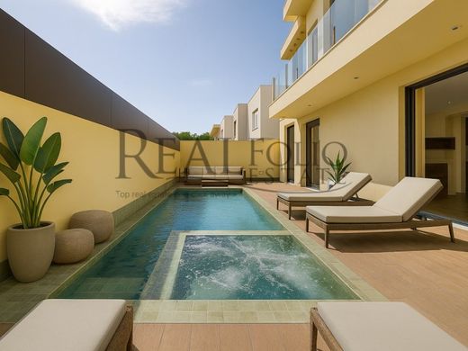 Cascais, Distrito de Lisboaの高級住宅