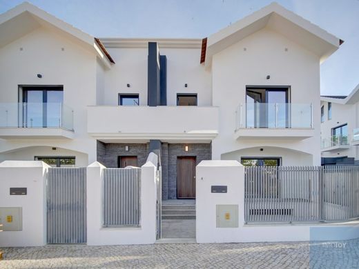 Luxury home in Cascais, Lisbon