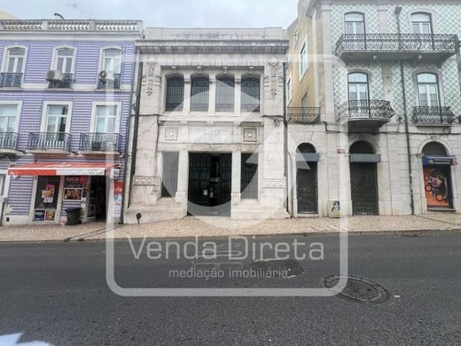 Komplex apartman Alcântara, Almada