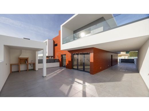 Yarɪ müstakil ev Mafra, Distrito de Lisboa