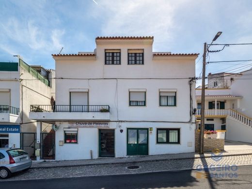 Residential complexes in Alcobaça, Distrito de Leiria