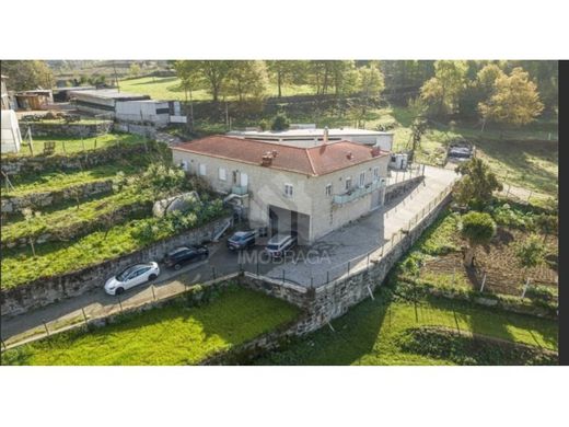 Casa de luxo - Guimarães, Braga