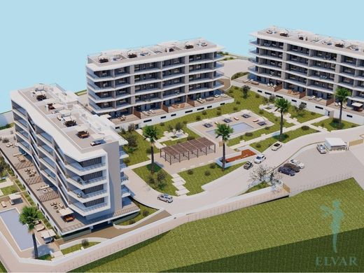 Apartment / Etagenwohnung in Portimão, Distrito de Faro