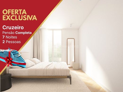 Duplex in Alcântara, Almada