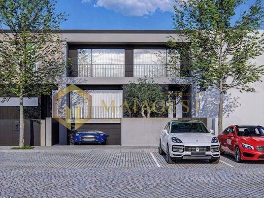 호화 저택 / Maia, Distrito do Porto